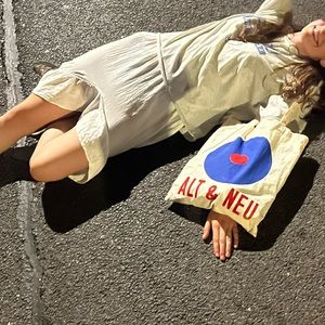 Meet your Posher, Justine